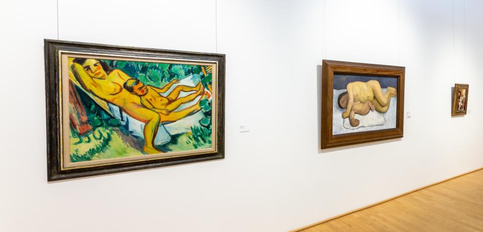 Raum Fuersorge Kunstwerke Max Pechstein Paula Modersohn Becker Joost van Cleve Bilder v.l.n.r.: Max Pechstein, Hängematte I, 1919, Kunsthalle Emden; Paula Modersohn-Becker, Liegende Mutter mit Kind II, 1906, Paula Modersohn-Becker Museum; Joos van Cleve, Maria lactans, 1515, Ludwig Roselius Museum