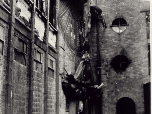 Haus Atlantis: Lebensbaum, nach dem 6. Oktober 1944 (Neuprint, montiert), Staatsarchiv Bremen, Fotos: Dietrich E. Berg? und Cüppers?