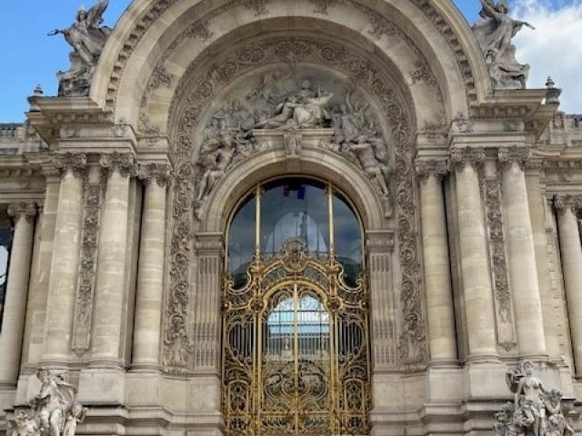 Eingan des Petit Palais, Foto: Sabine Glaubitz