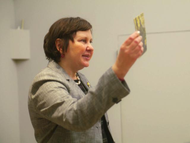 Olena Pohodiashcha führt Gruppen auf Ukrainisch durch die Museen Böttcherstraße © Museen Böttcherstraße