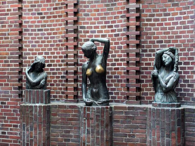 Bernhard Hoetger: Abend, Jugend, Dämmerung, 1909–1912, Museen Böttcherstraße, Paula Modersohn-Becker Museum © VG Bild-Kunst Bonn 2013