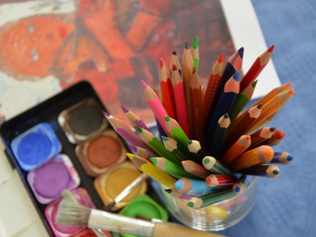 Kreativer Nachwuchs ist herzlich willkommen beim Kinderatelier Copyright