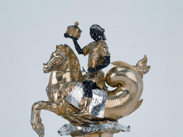 Augsburg, Hans Jakob Mair: Prunkkanne in Gestalt des hl. Mauritius auf einem Hippokampen, um 1665, Museen Böttcherstraße, Ludwig Roselius Museum, Bremen, Foto: Jürgen Nogai, Bremen