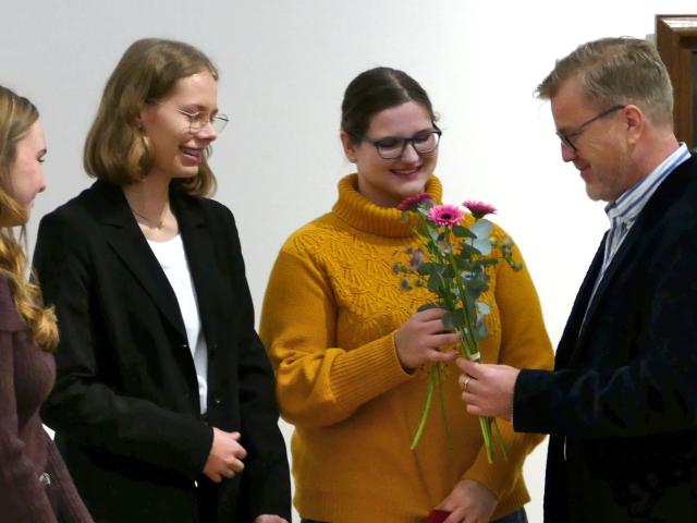 Deine Story zur Kunst: Gewinnerinnen